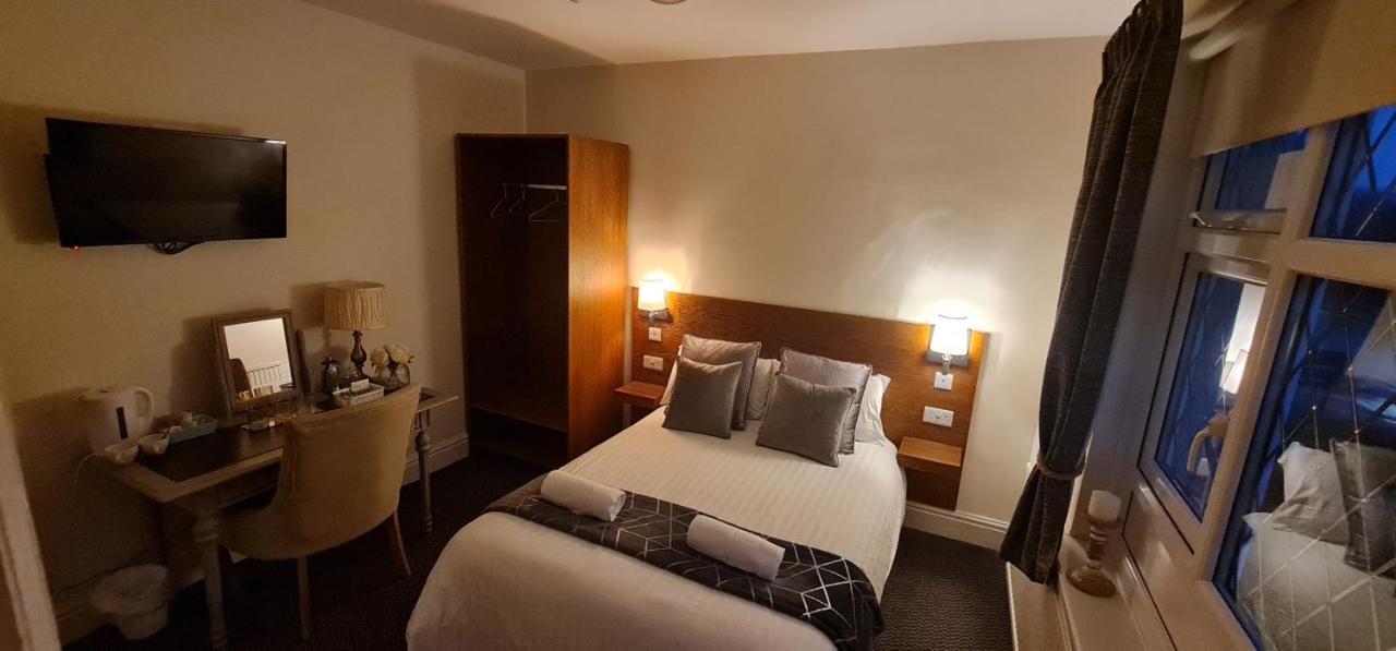 Scalby  The Ivanhoe Hotel Scarborough מראה חיצוני תמונה
